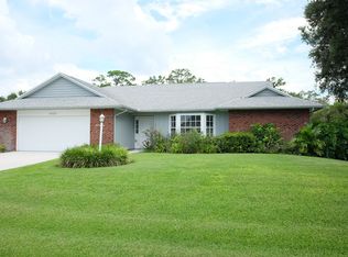 4525 12th Mnr SW, Vero Beach, FL 32968