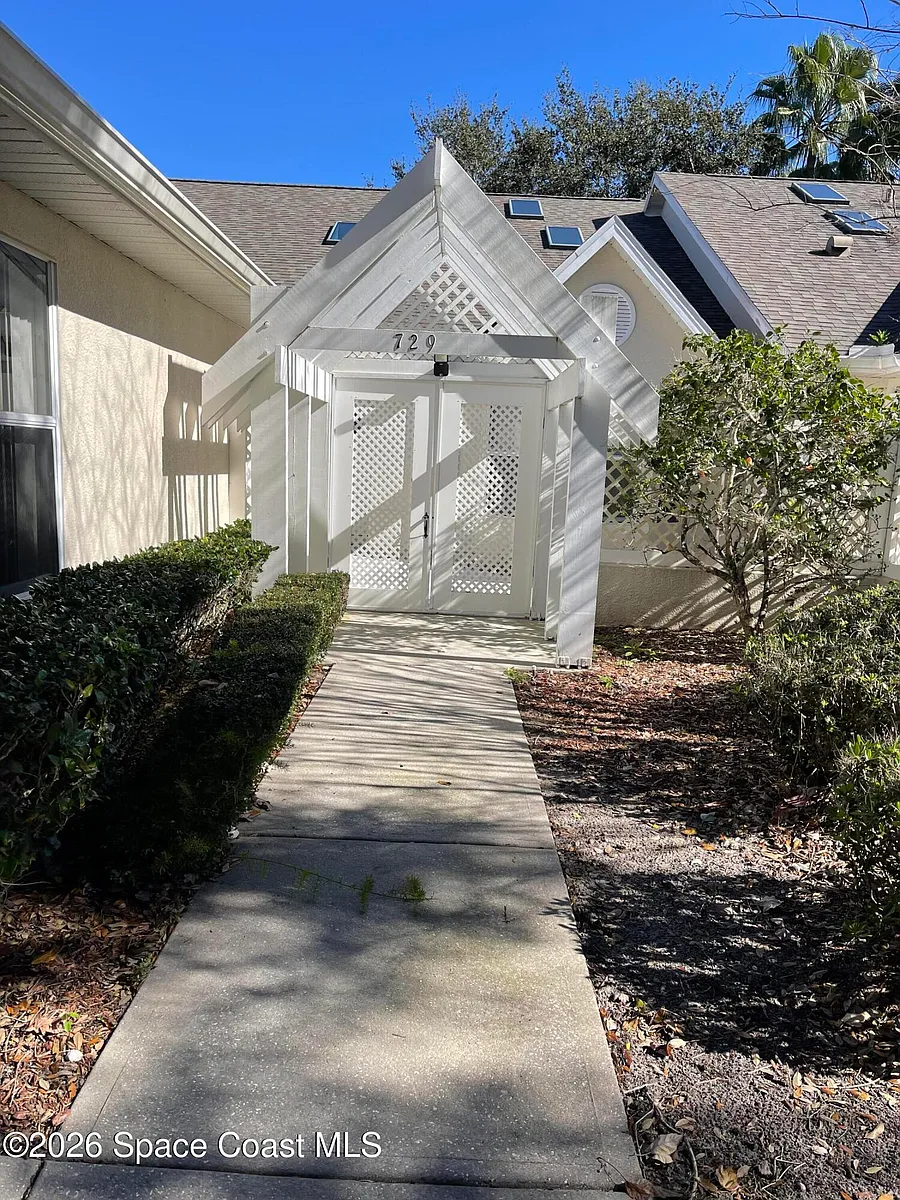 Building Photo - 729 Kenwood Cir