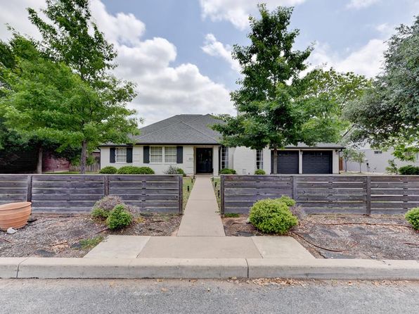 803 N Bowie St, Fredericksburg, TX 78624