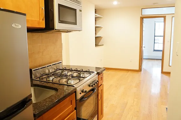 Rented by J Misrahi Realty Corp | media 22