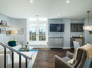 111 S 15th St Penthouse P306, Philadelphia, PA 19102