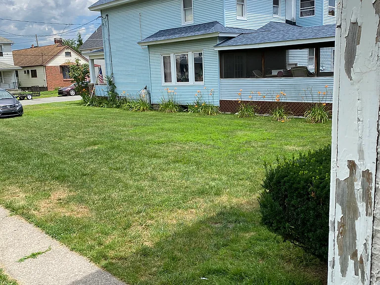 215 Mary St #A — Photo 2