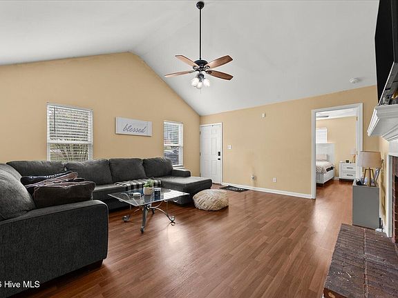 4th image of 3525 Stafford Street
