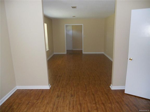 3rd image of 1130 Gibson Hills Dr