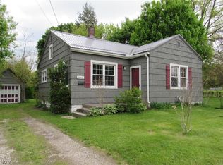 2042 W Prospect Rd, Ashtabula, OH 44004