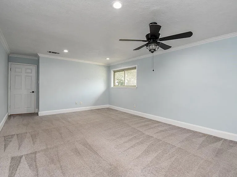 21338 Park Villa Dr — Photo 16