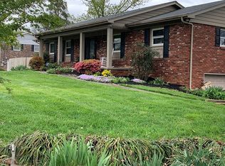 504 Bridgewater Rd, Knoxville, TN 37923