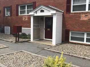 206 Stackpole St APT 6, Lowell, MA 01852