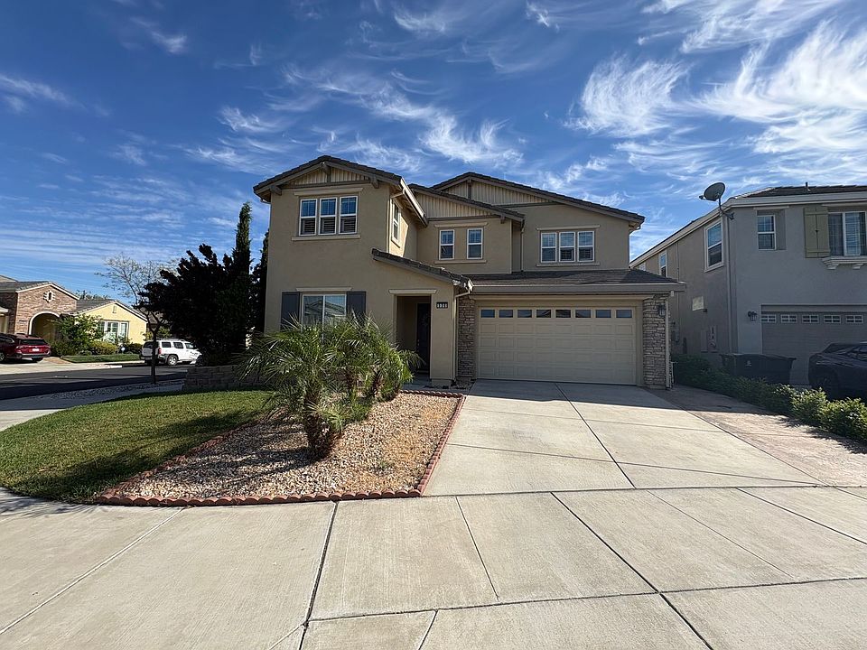 1st image of 536 S Ventana Ave