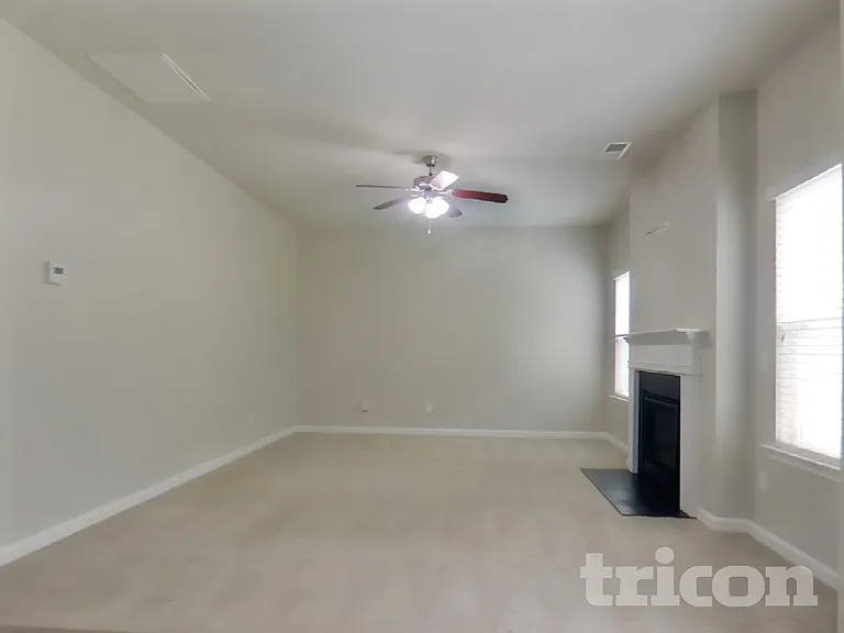 5609 Washakie Point — Photo 2