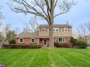 48 Hickory Ln, Chalfont, PA 18914