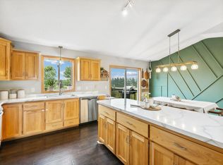 8730 Preserve Blvd N, Chisago City, MN 55013