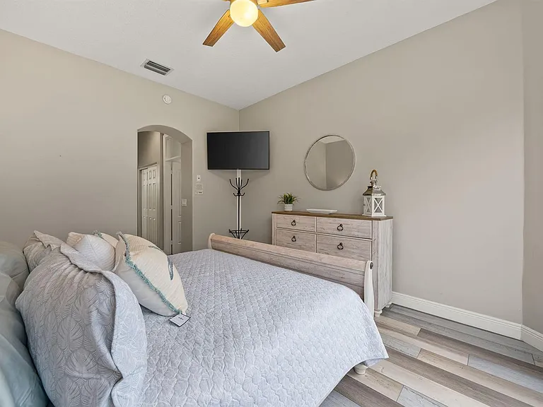 33 Monterey Pointe Dr — Photo 19