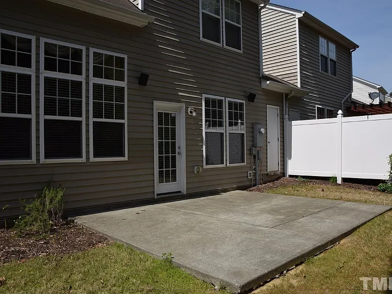 8224 Stone Cellar Dr — Photo 34