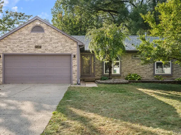 21221 Hamilton Ave, Farmington Hills, MI 48336
