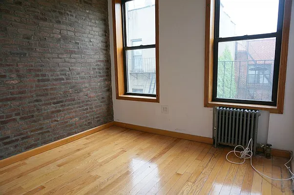 Rented by Compass | media 8