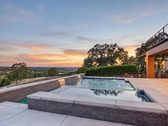 4th image of 3516 Vista De Madera