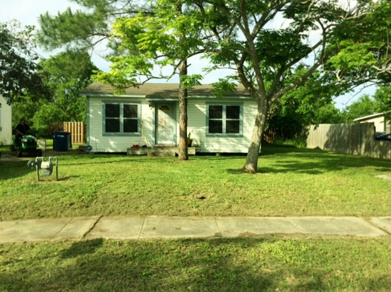 1st image of 5026 Curtis Clark Dr