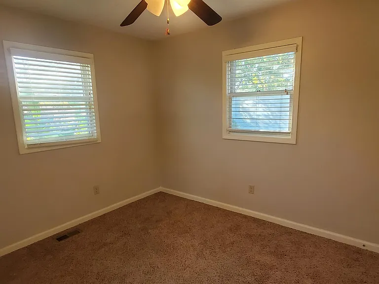 5044 N Salina St — Photo 6
