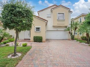2248 NW 75th Way, Pembroke Pines, FL 33024