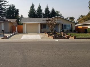 9204 Egret Dr, Elk Grove, CA 95624
