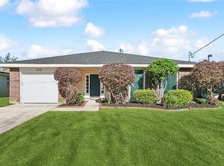 420 Park Ridge Dr, River Ridge, LA 70123