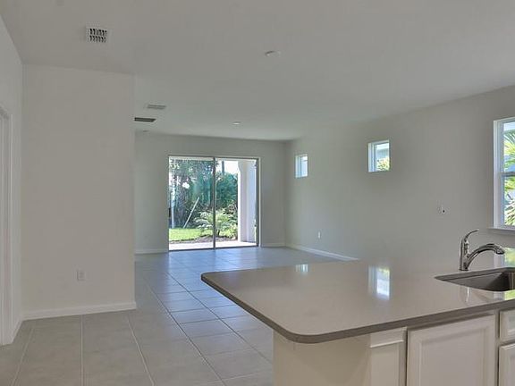 5th image of 11655 Alessandro Ln #688