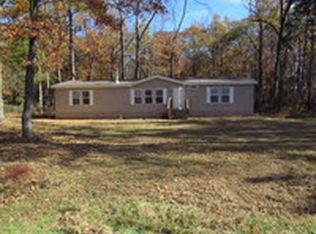 295 Country Forest Ln, Elm Grove, LA 71051