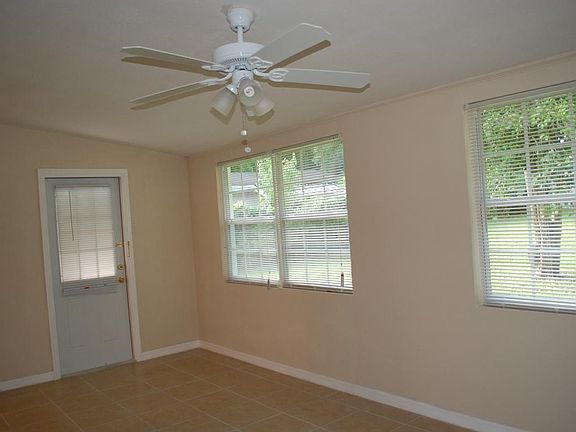 4th image of 159 Lake Harriet Dr
