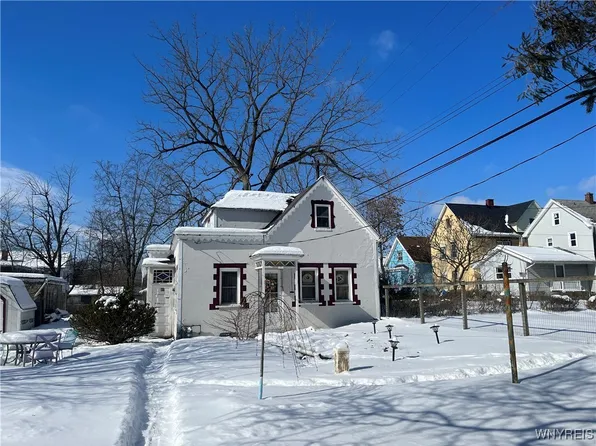 135 Tyler St, Buffalo, NY 14214