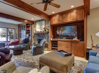 1901 Lake Rd, Wayzata, MN 55391