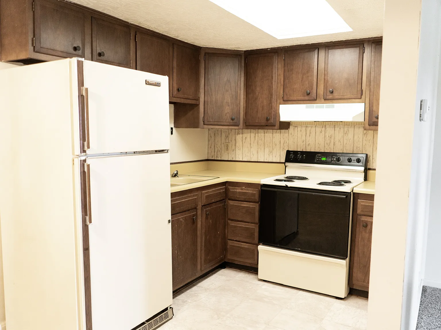 3 - 1244 East Dawn Drive - 1 — Photo 4