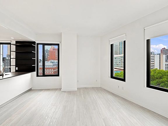 3rd image of 22 Chapel St APT 7D
