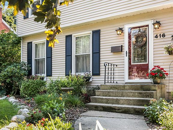 3rd image of 416 Marywood Dr NE