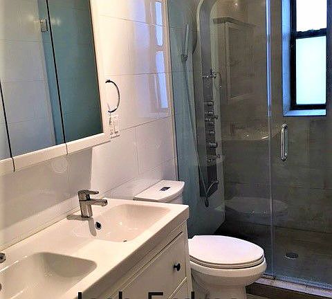 4th image of 718 W 171st St APT 41