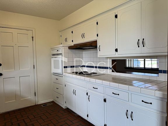 3rd image of 6305 N Allison Dr
