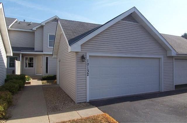 1st image of 10132 Lee Dr