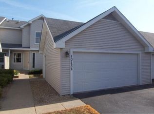 10132 Lee Dr, Eden Prairie, MN 55347