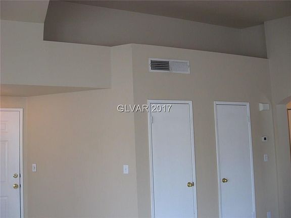 4th image of 7231 Indian Creek Ln Unit 202