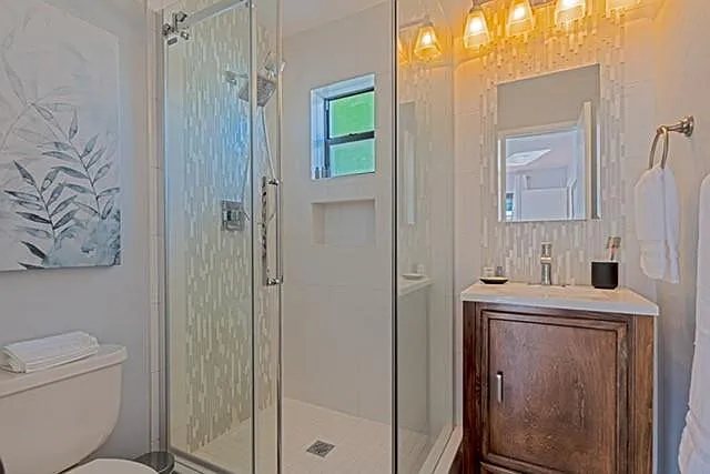 1311 SW 56th Ave — Photo 12