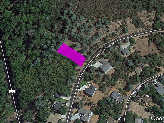 3rd image of 3048 Skyline Dr
