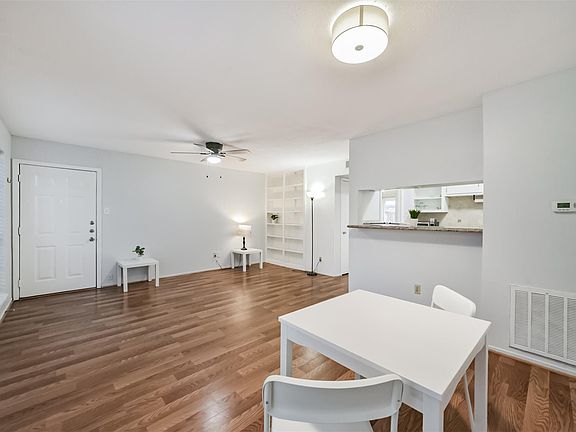 5th image of 6402 Del Monte Dr APT 62