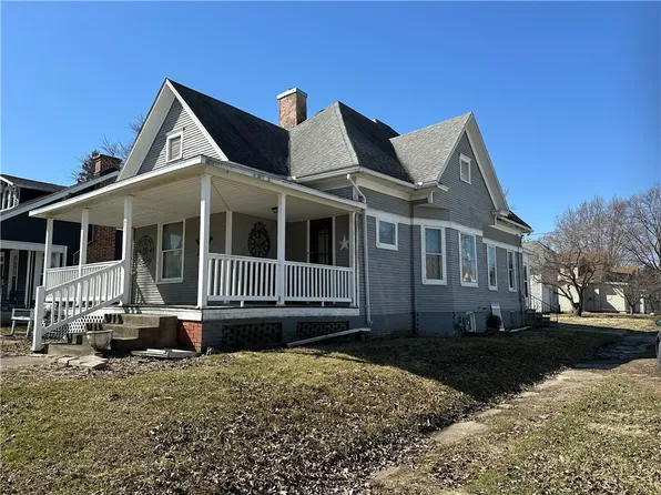 711 Vance St, Paris, IL 61944