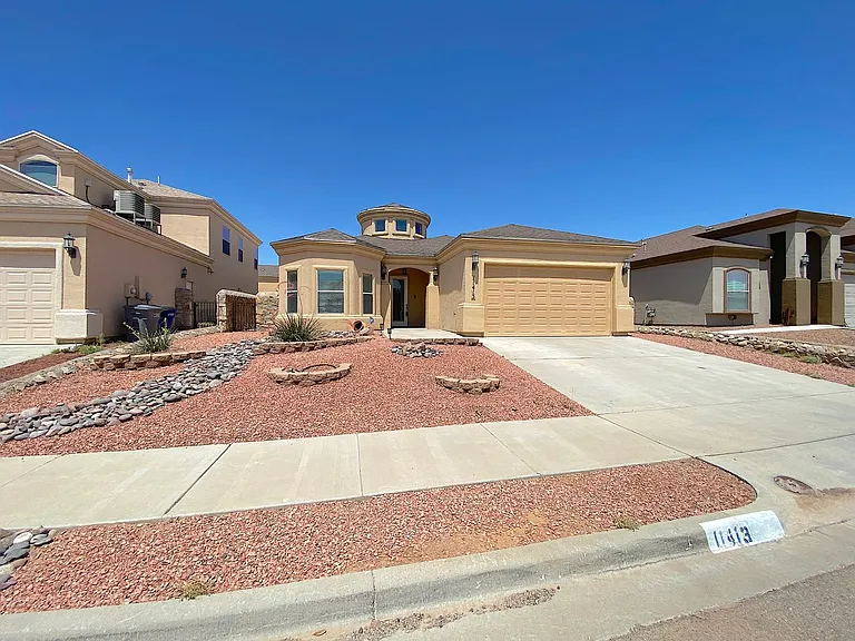 11413 Pifas Nevarez Pl — Photo 1