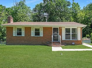 2914 Lumar Dr, Fort Washington, MD 20744