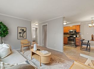 3626 14th Ave W APT 102, Seattle, WA 98119