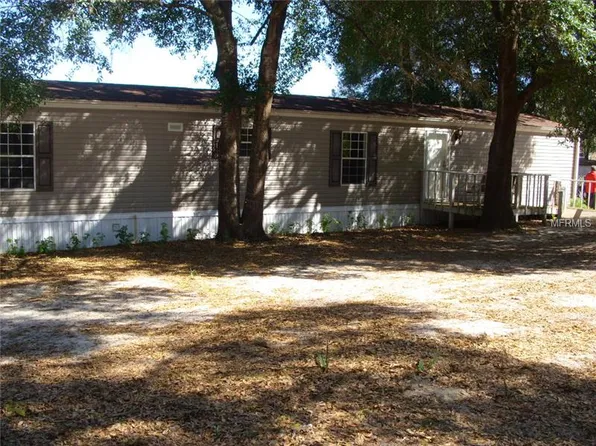 16925 SE 249th Ter, Umatilla, FL 32784