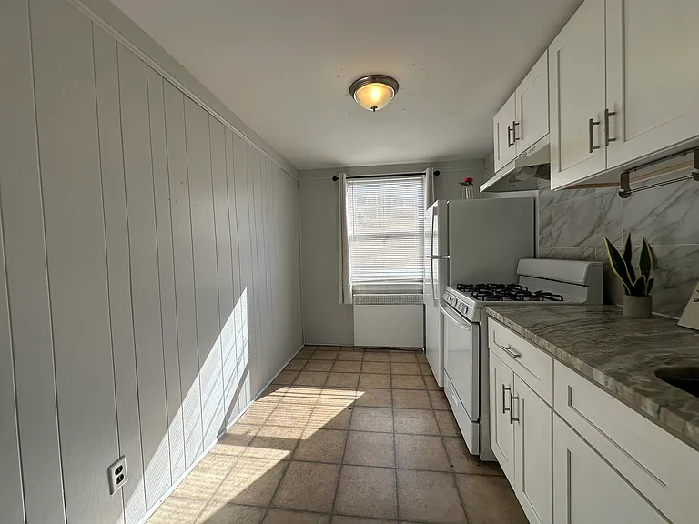 7117 Castor Ave #1 — Photo 3