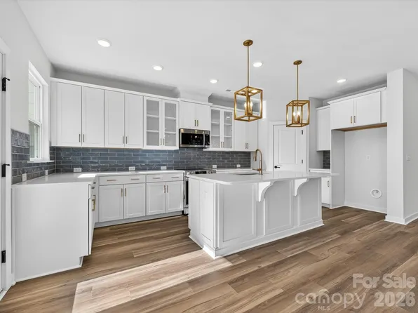 225 Alluvium Ln, Waxhaw, NC 28173