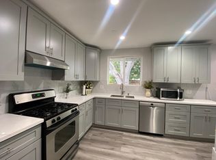 10953 Forbes Ave, Granada Hills, CA 91344